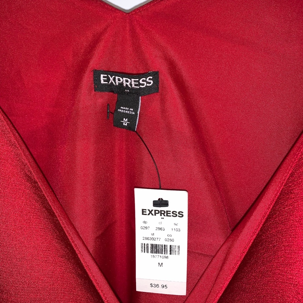Express basic red silk cami - Picture 2 of 3